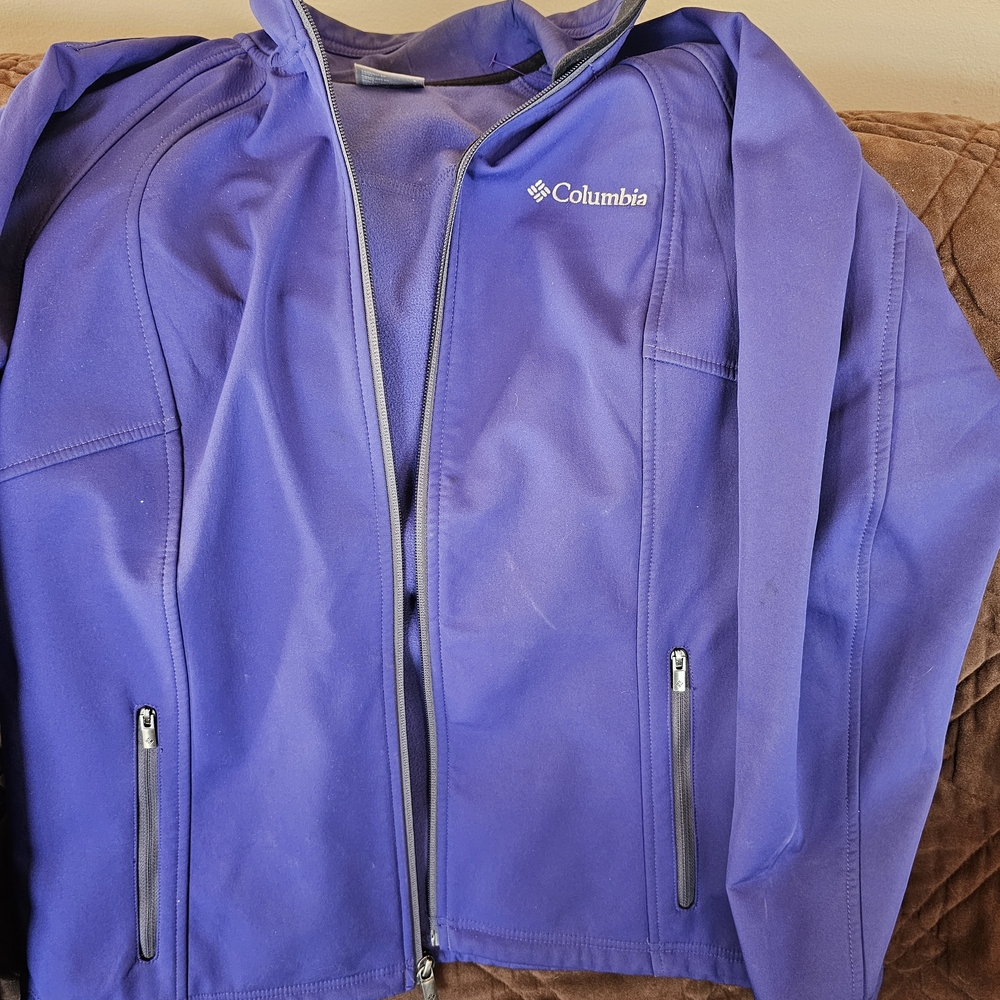 Columbia Blue-Purple Softshell Jacket